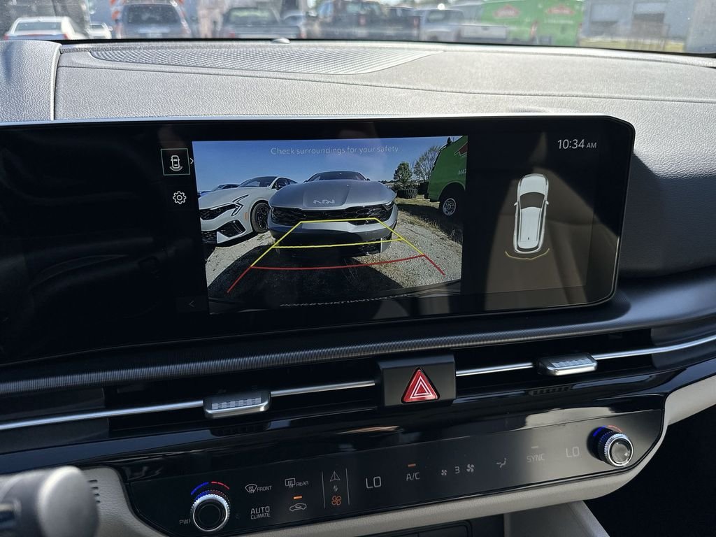 2026 Kia Sportage EX - Photo 17