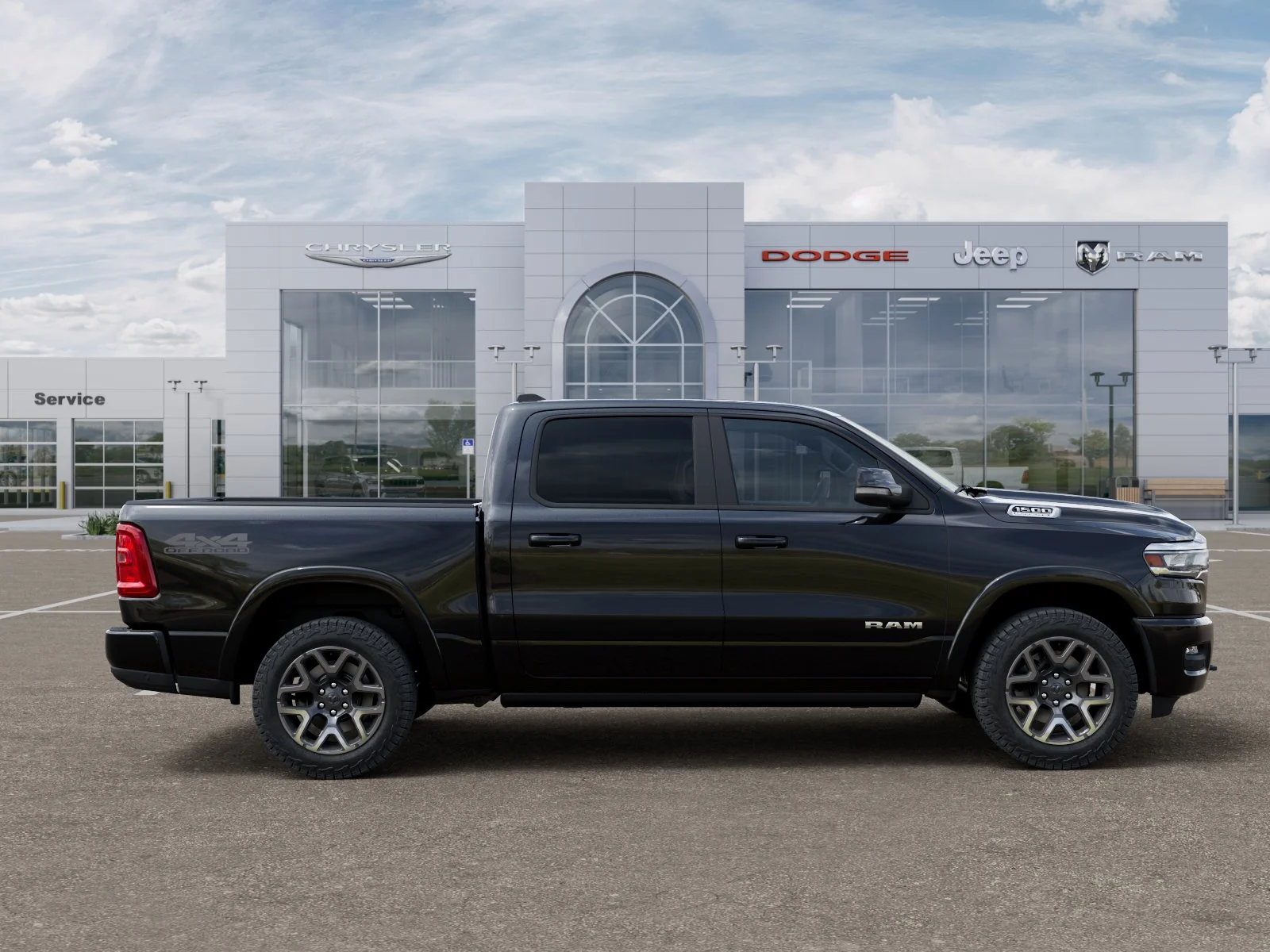 New 2026 Diamond Black Crystal Pearl-Coat Exterior Paint RAM Laramie image 48