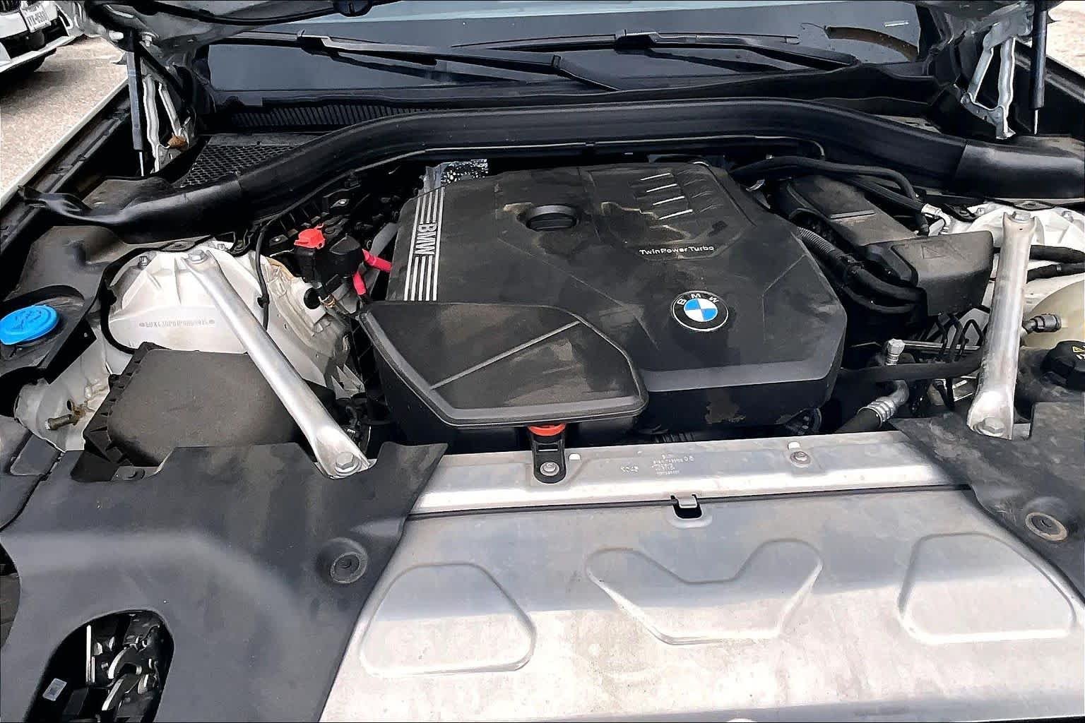Used 2023 Alpine White BMW sDrive30i image 30