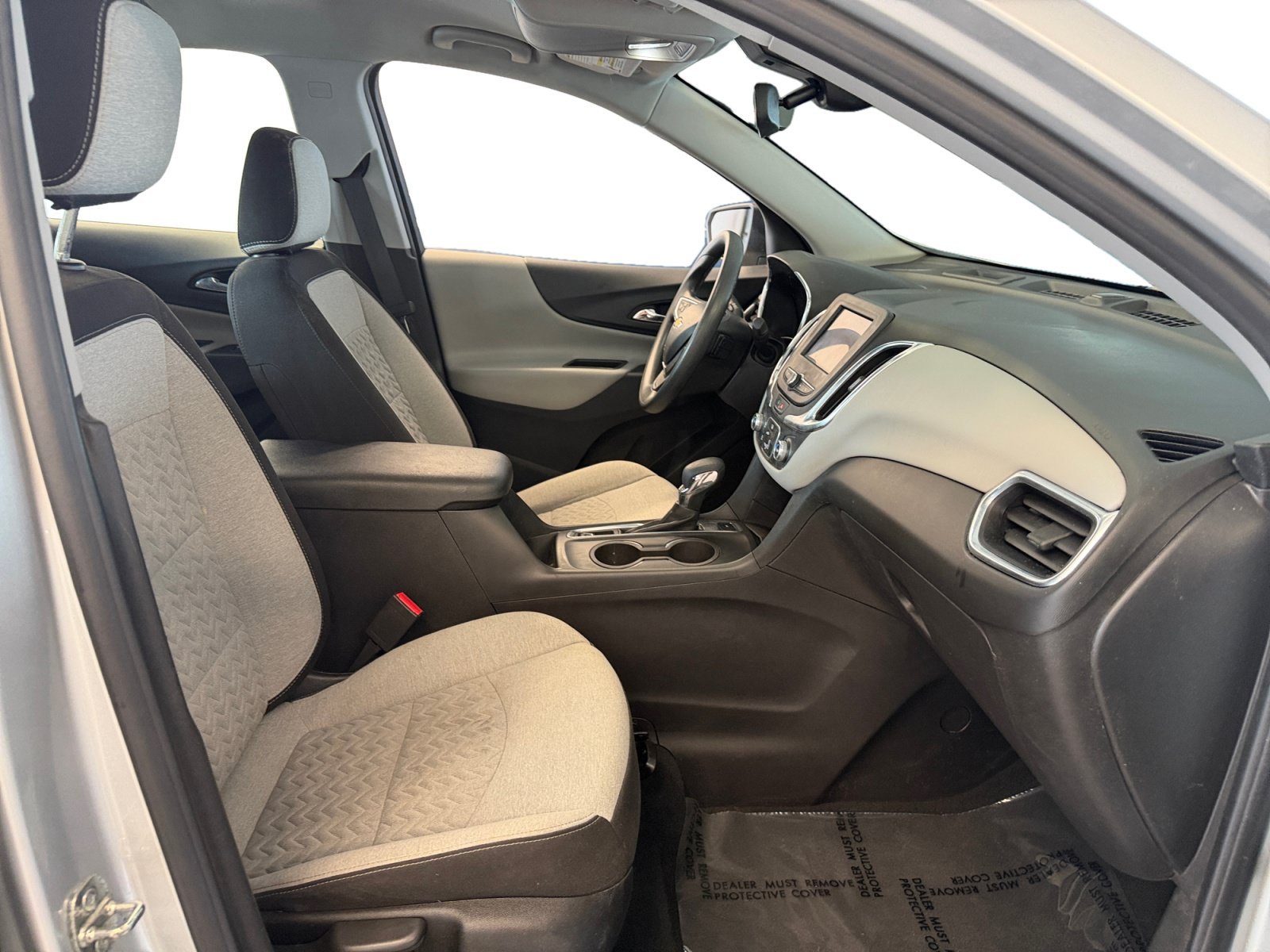 Used 2022 Silver Ice Metallic Chevrolet LS image 29