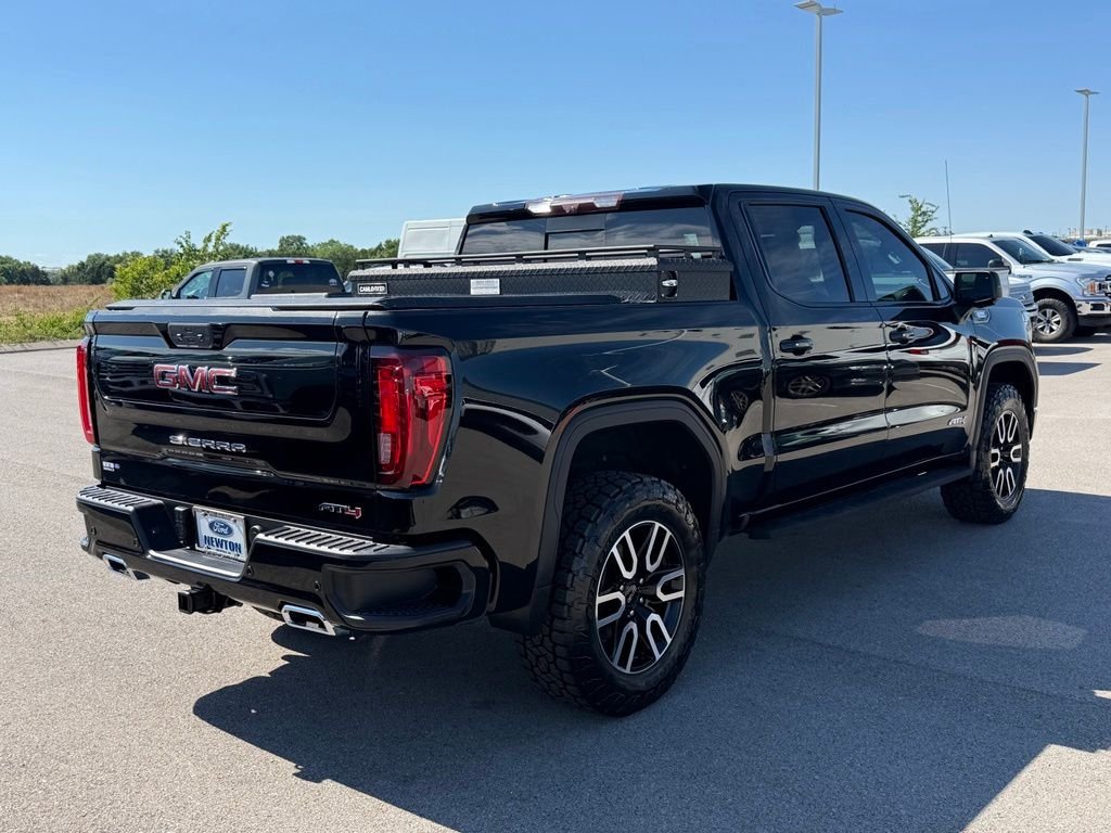 Used 2021 Onyx Black GMC AT4 image 34