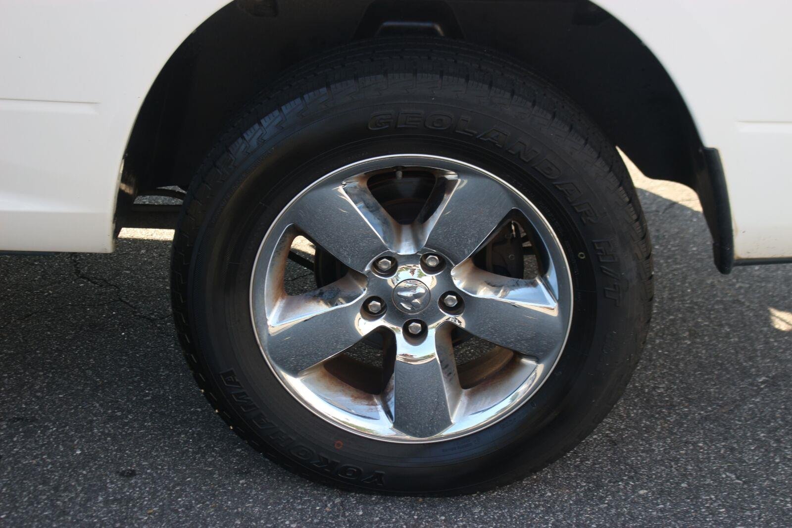 Used 2016  Ram Big Horn image 35