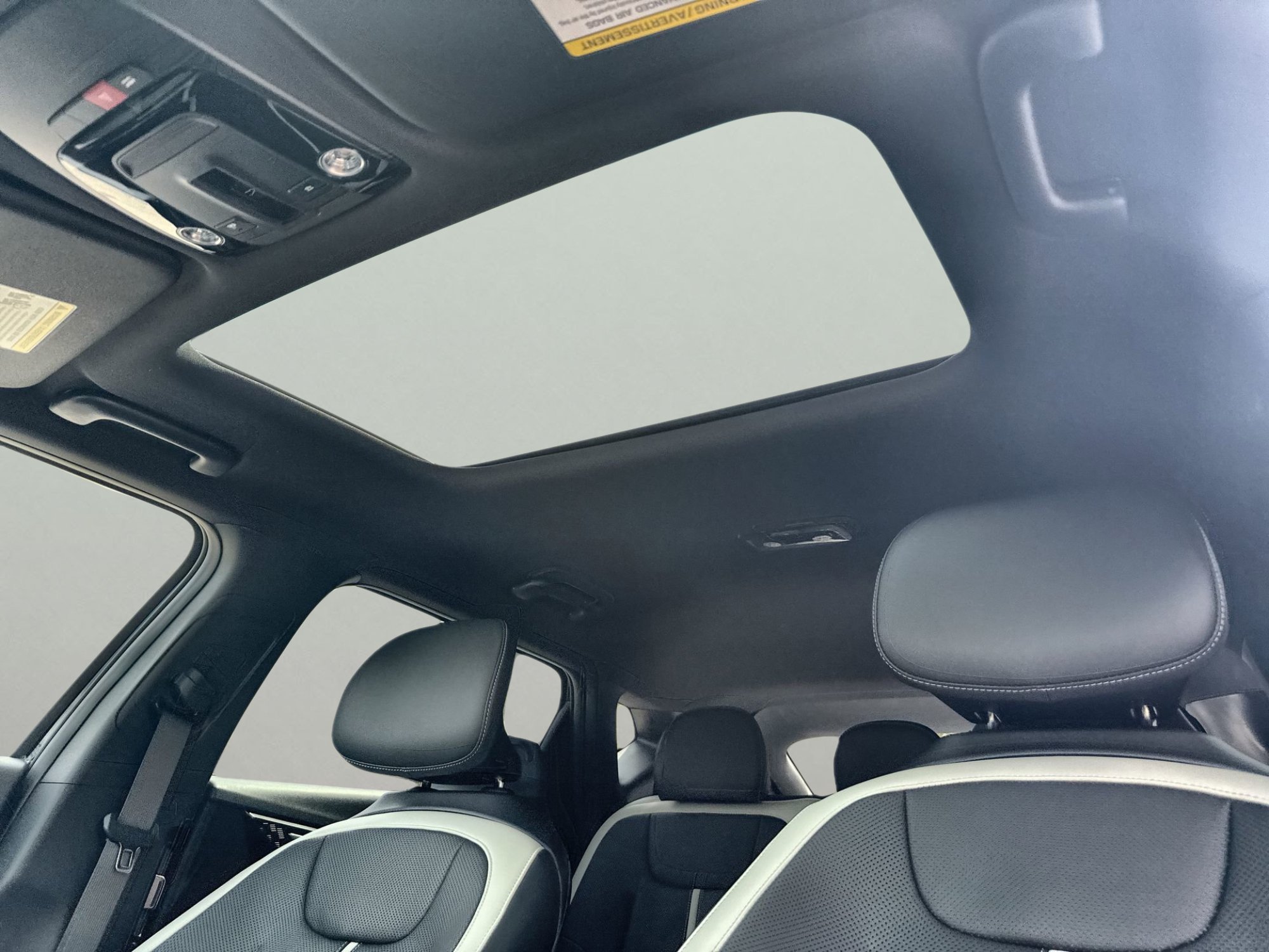 2025 Kia EV6 GT-Line - Photo 17