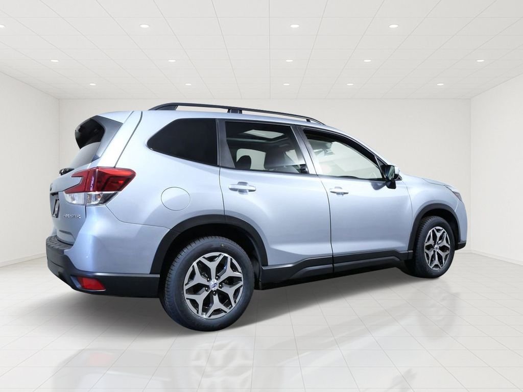 Used 2020 Silver Subaru Premium image 6