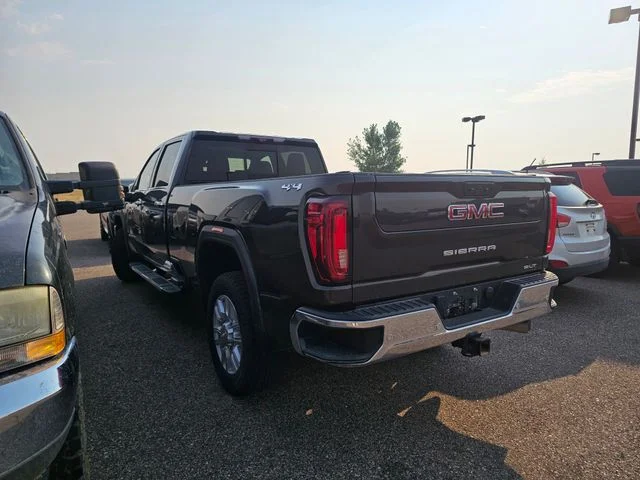 Used 2020 Brownstone Metallic GMC SLT image 11