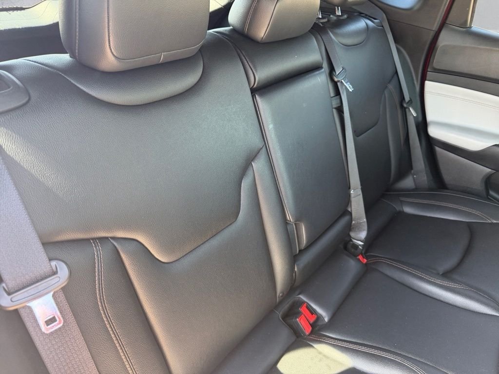 Used 2024 Black Jeep Limited image 25