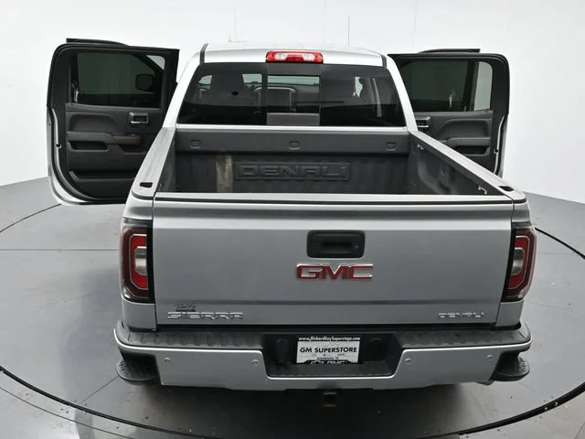 Used 2018 QUICKSILVER METALLIC GMC Denali image 41