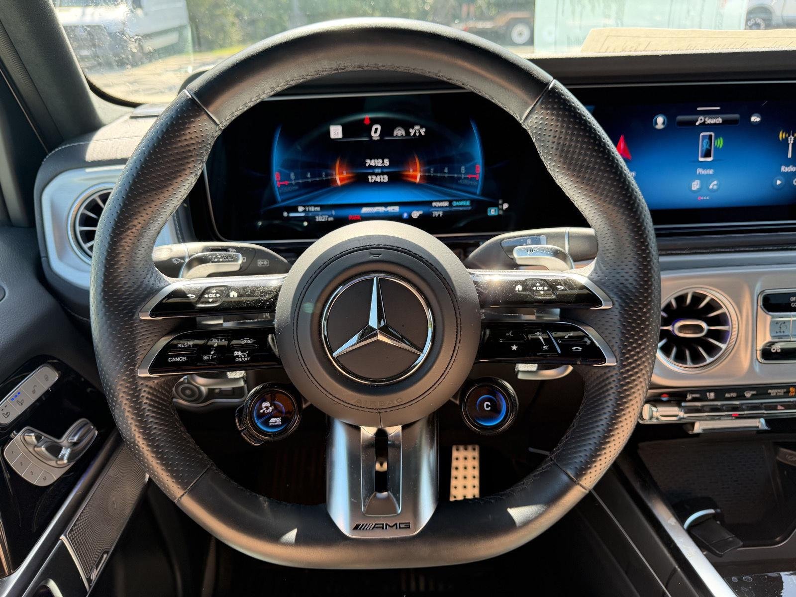 Certified Used 2025 MANUFAKTUR Moonlight White Magno Mercedes-Benz AMG® G 63 image 9