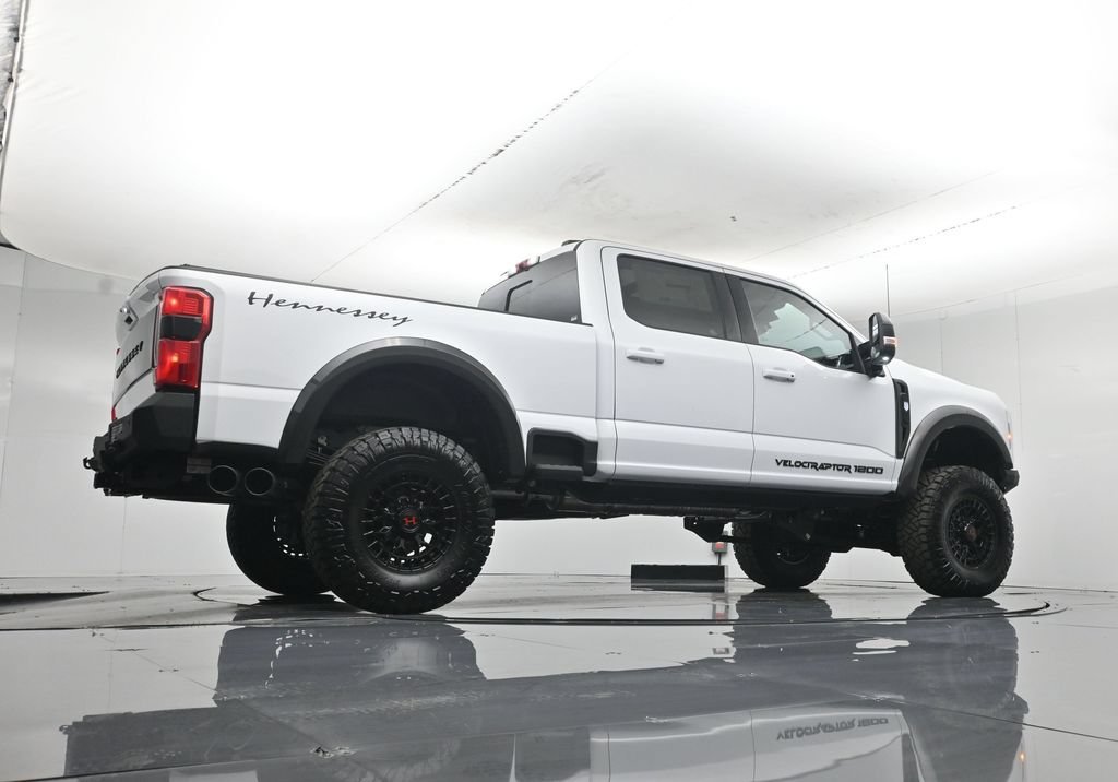 New 2026 Oxford White Ford Lariat image 51