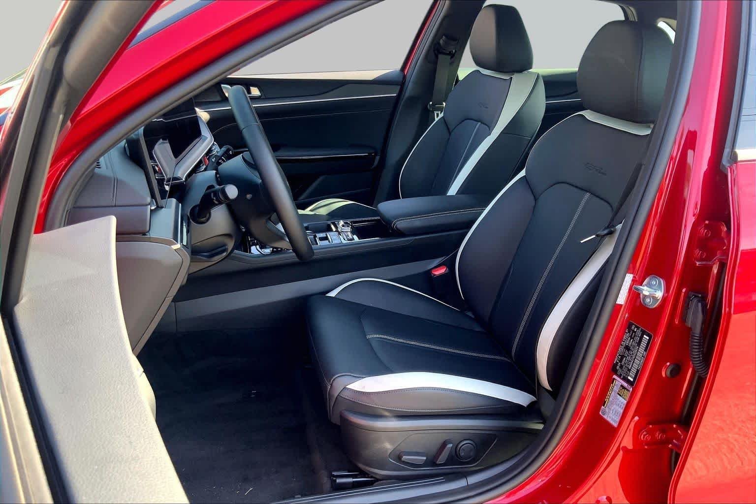 Certified Used 2025 Runway Red Kia GT-Line image 8