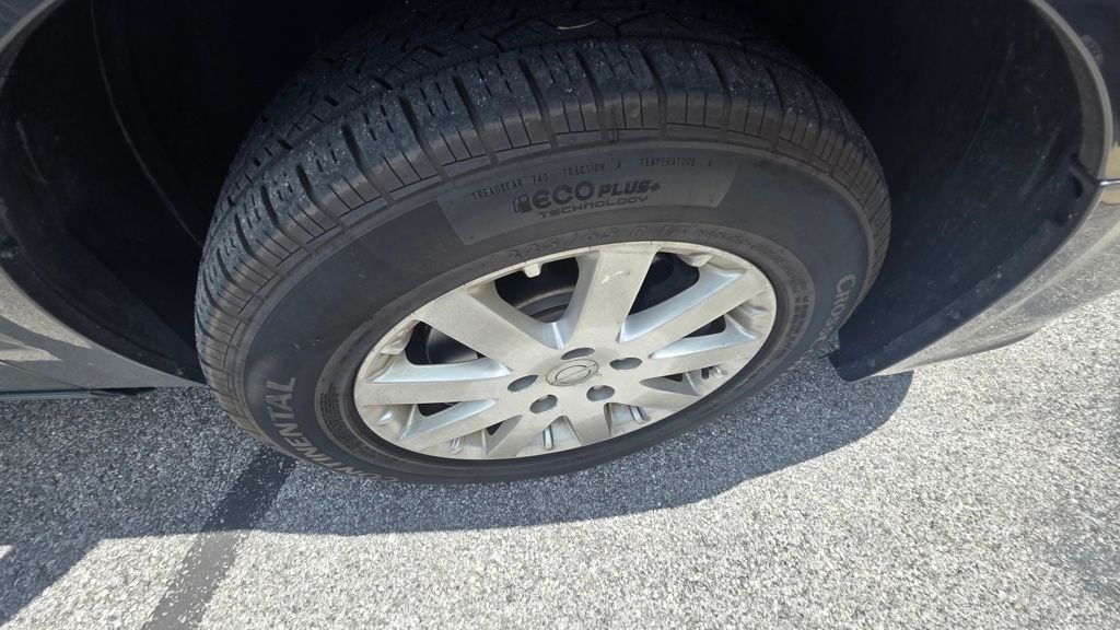 Used 2014 Gray Chrysler Touring image 5