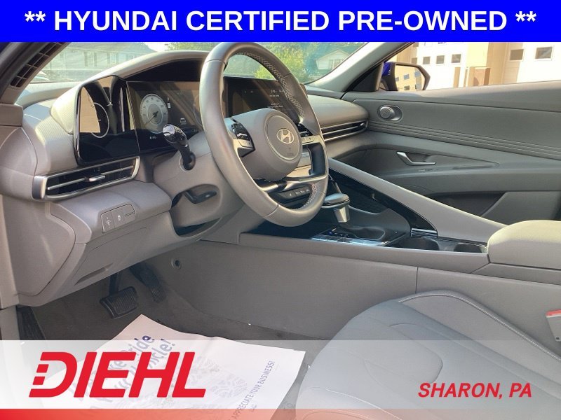 Certified Used 2025 Blue Hyundai SEL Convenience image 10