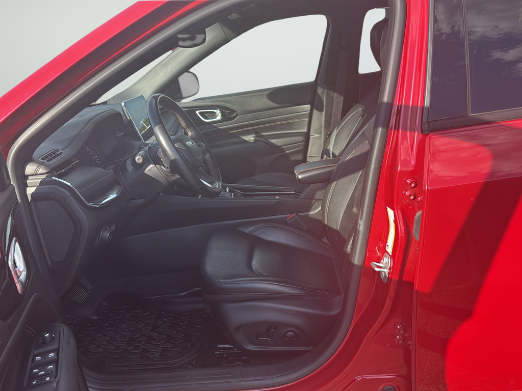 Used 2022 Red Jeep Limited image 10