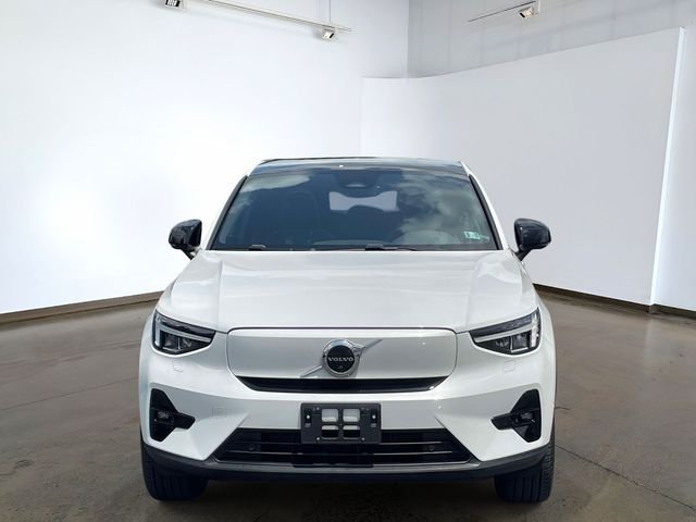 Certified Used 2023 Gray Volvo Ultimate image 2