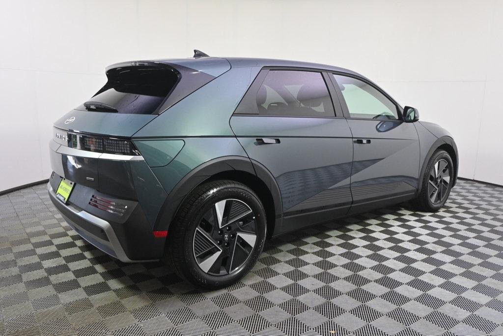 New 2027 Teal Hyundai SE image 7