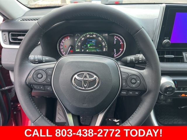 Used 2023 Red Toyota XLE Premium image 18