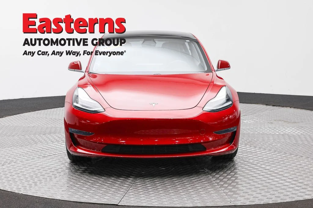 Used 2019 Red Tesla Long Range image 2
