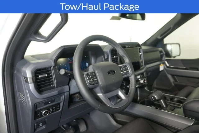 New 2026 Oxford White Ford XLT image 5