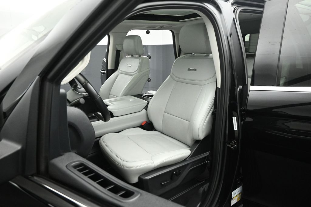 Certified Used 2025 Black Ford Platinum image 9