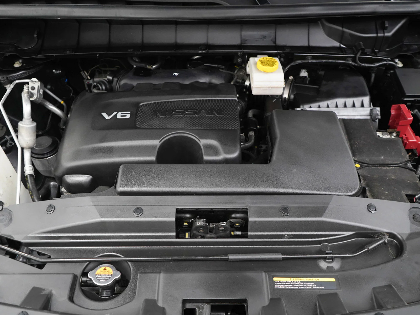 Used 2023 Super Black Nissan Platinum image 37