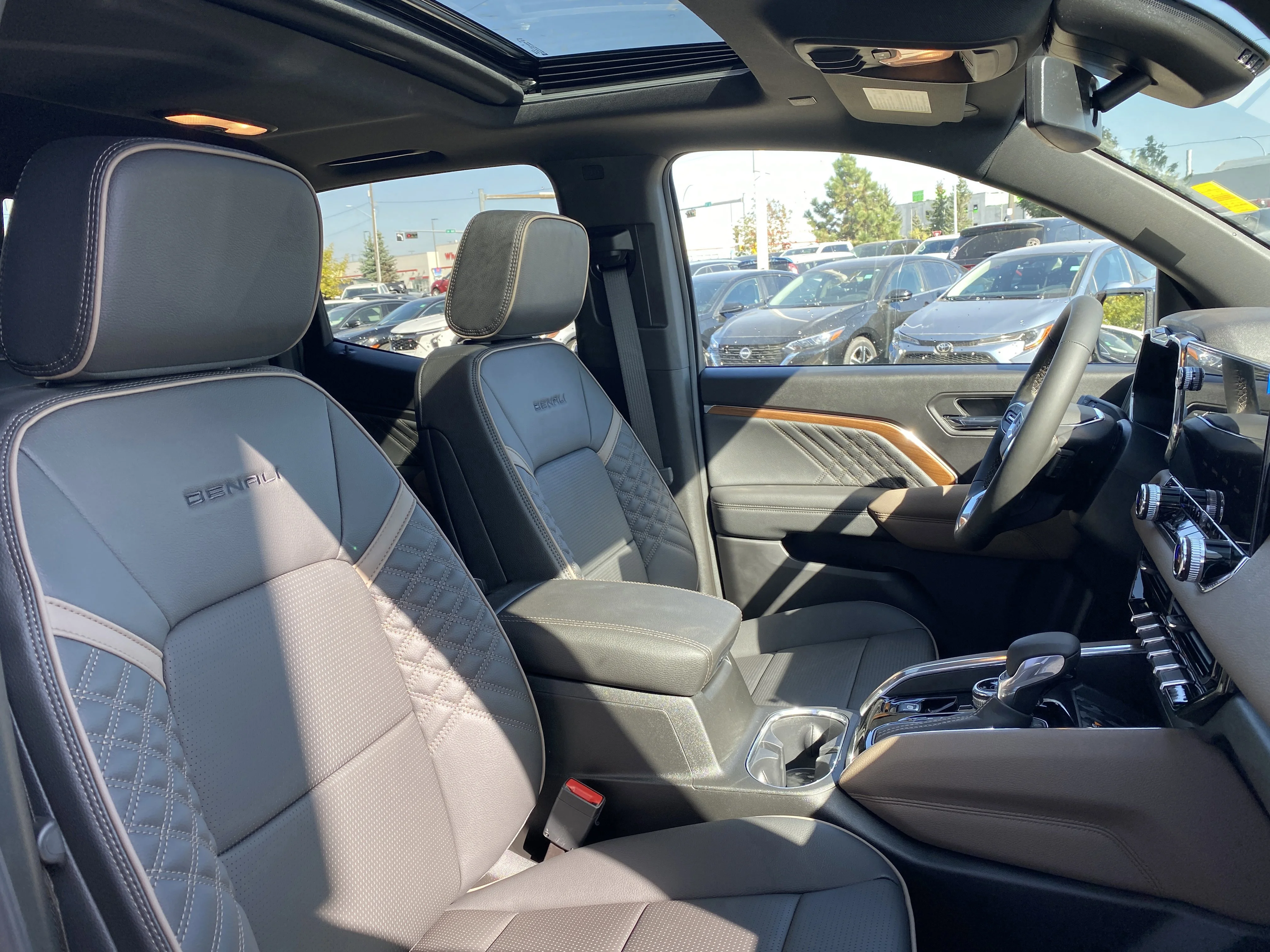 New 2026 ONYX BLACK GMC 4WD Denali image 30