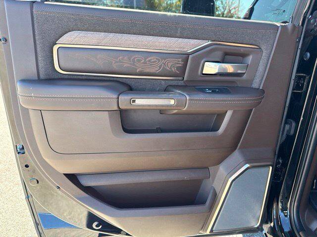 Used 2025 Black Ram Limited image 37