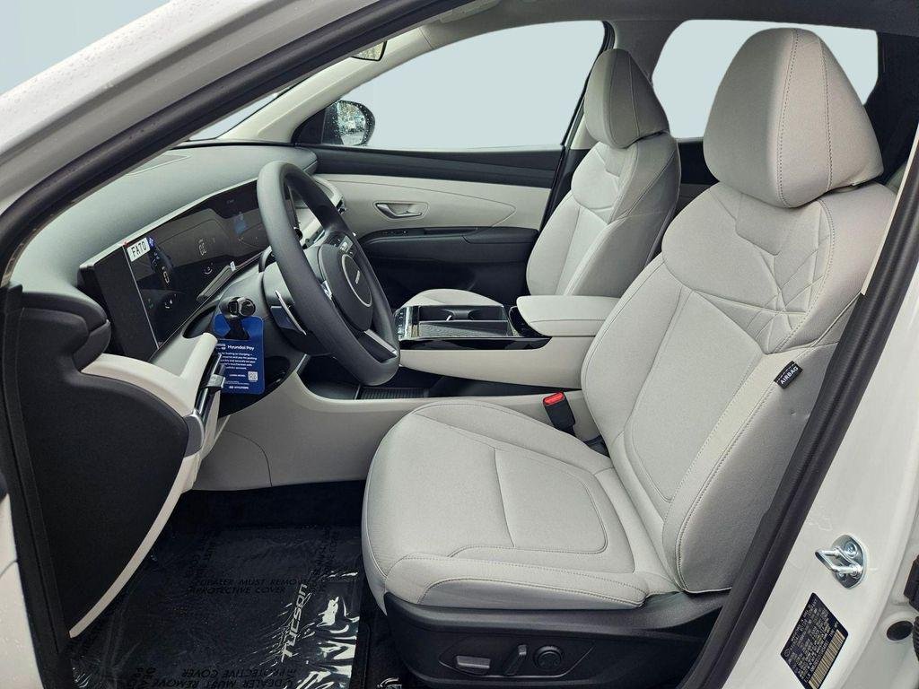 New 2026 White Hyundai SEL AWD image 22