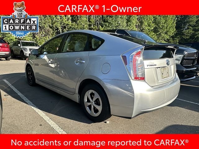 Used 2015 Silver Toyota Two image 3
