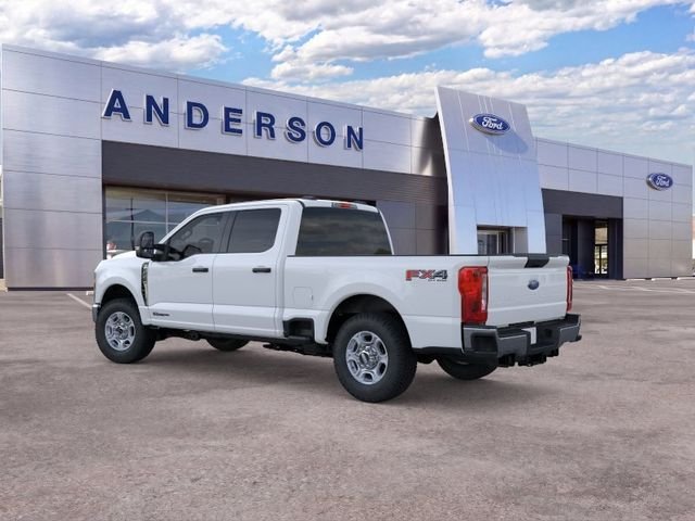 New 2026 Oxford White Ford XLT image 4