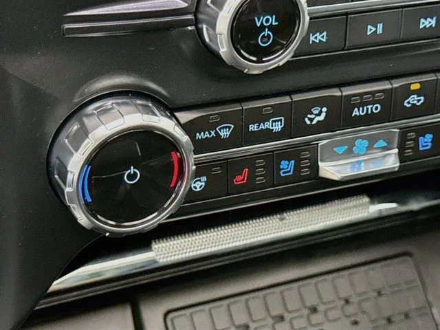 New 2026 Agate Black Metallic Ford Platinum® image 21