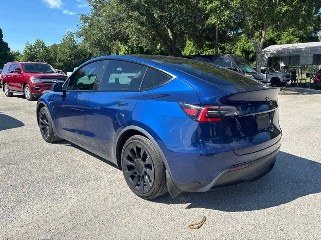 Used 2021 Blue Tesla Long Range image 7