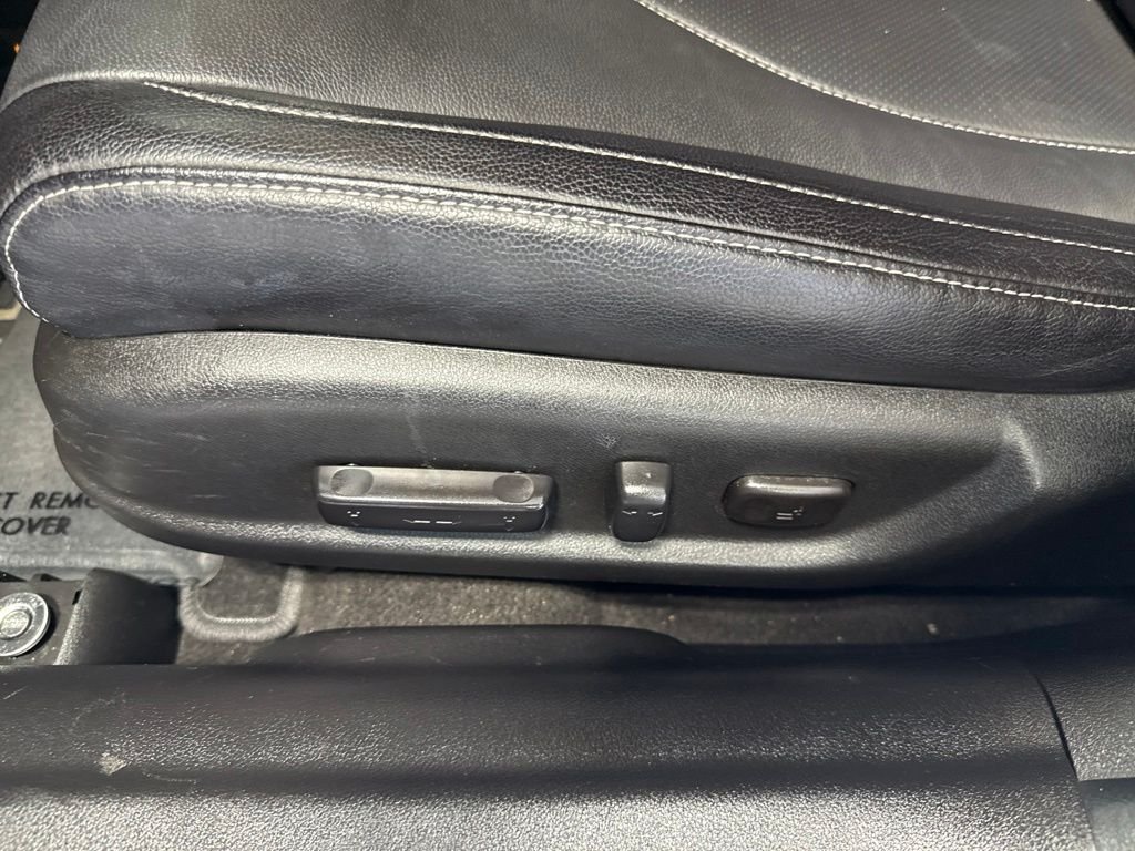 Used 2022  Acura Premium Package image 14