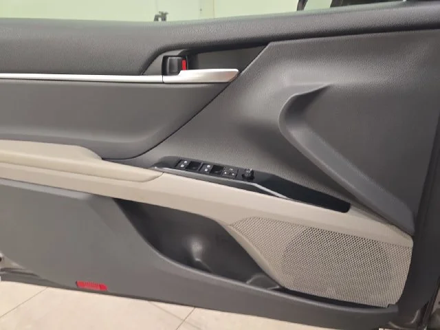Used 2020 Predawn Gray Mica Toyota SE image 29