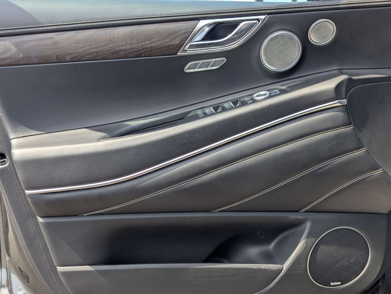 2024 GENESIS GV80 Standard - Photo 11