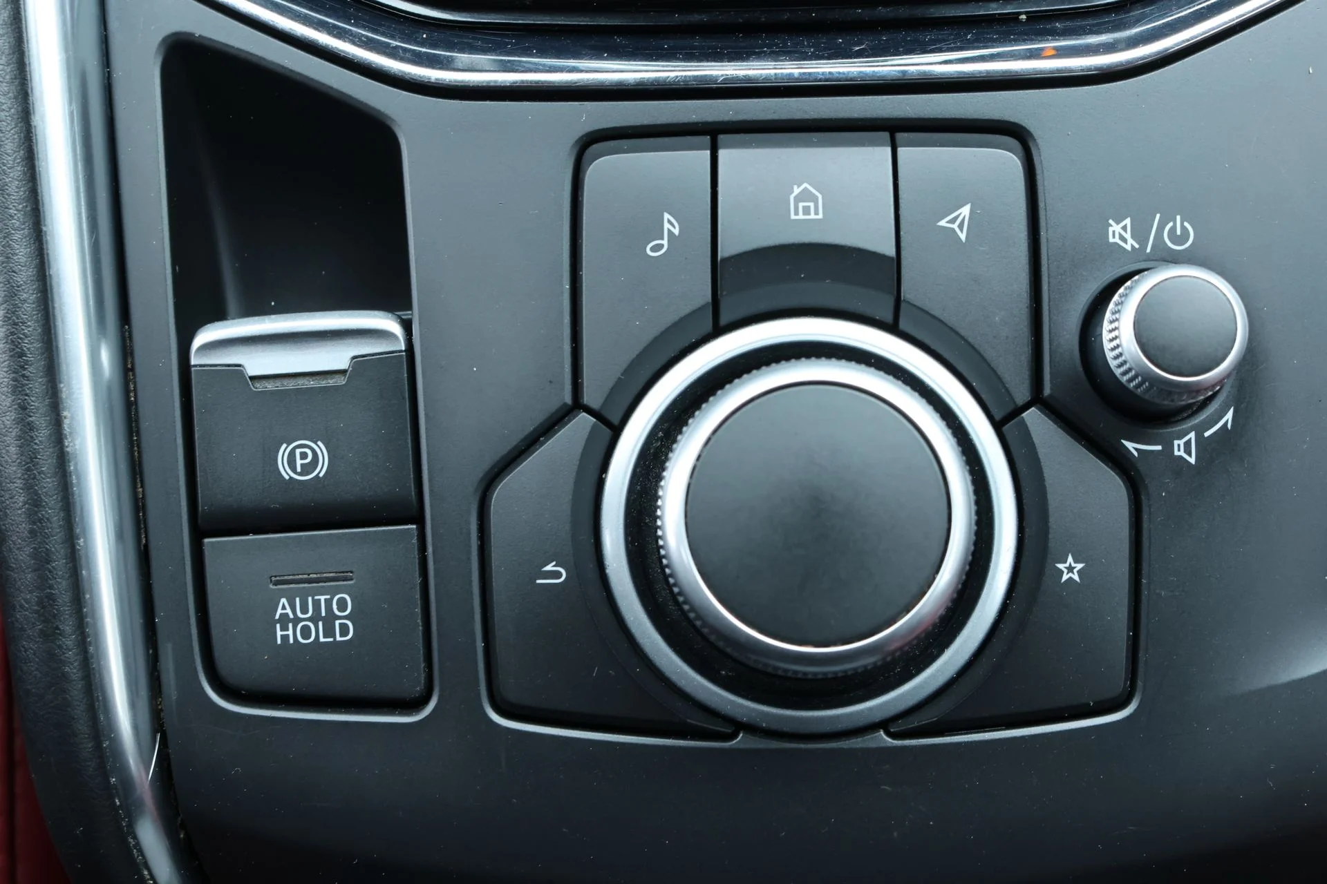 Used 2024 Gray Mazda 2.5 S Carbon Edition image 15