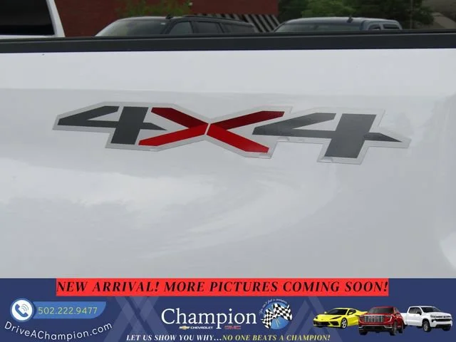 Used 2020 SUMMIT WHITE Chevrolet LT image 8