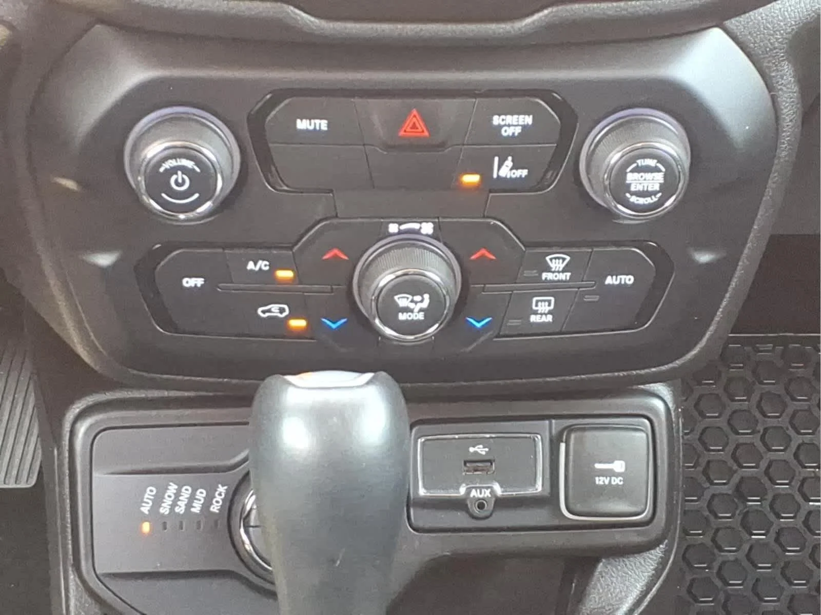 Used 2023 Colorado Red Clearcoat Jeep Trailhawk image 24