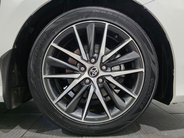 Certified Used 2024 WIND CHILL PEARL Toyota  image 25