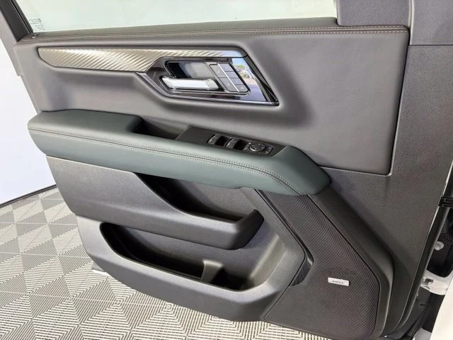 2026 GMC Yukon AT4 - Photo 19