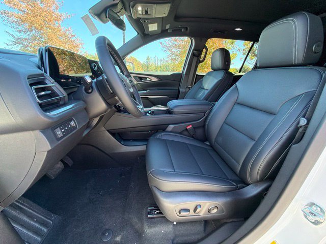 2027 Chevrolet Traverse LT - Photo 12