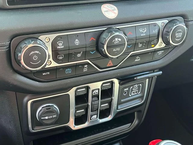Used 2024 White Jeep Sahara 4xe image 35