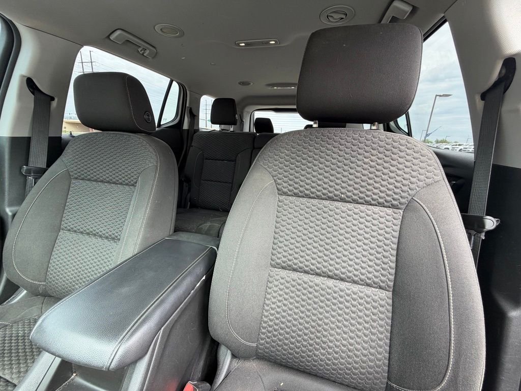 Used 2019 Silver GMC SLE-1 image 12