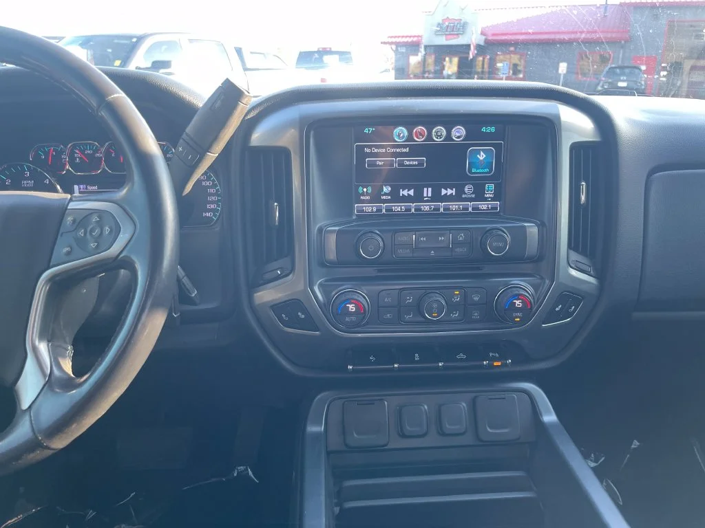 Used 2017 Blue Chevrolet LT image 24