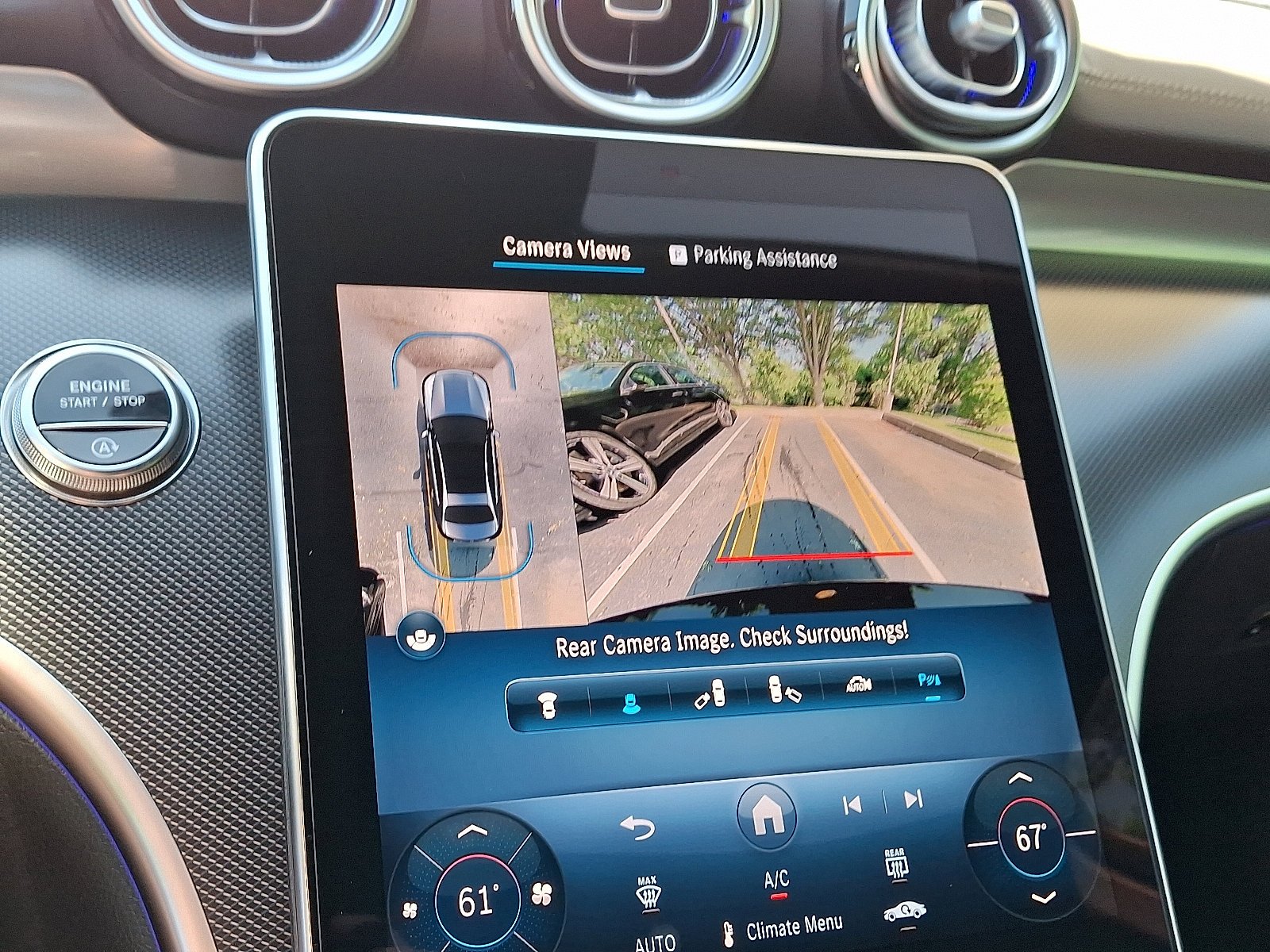 2025 Mercedes-Benz C-Class Sedan C 300 - Photo 37