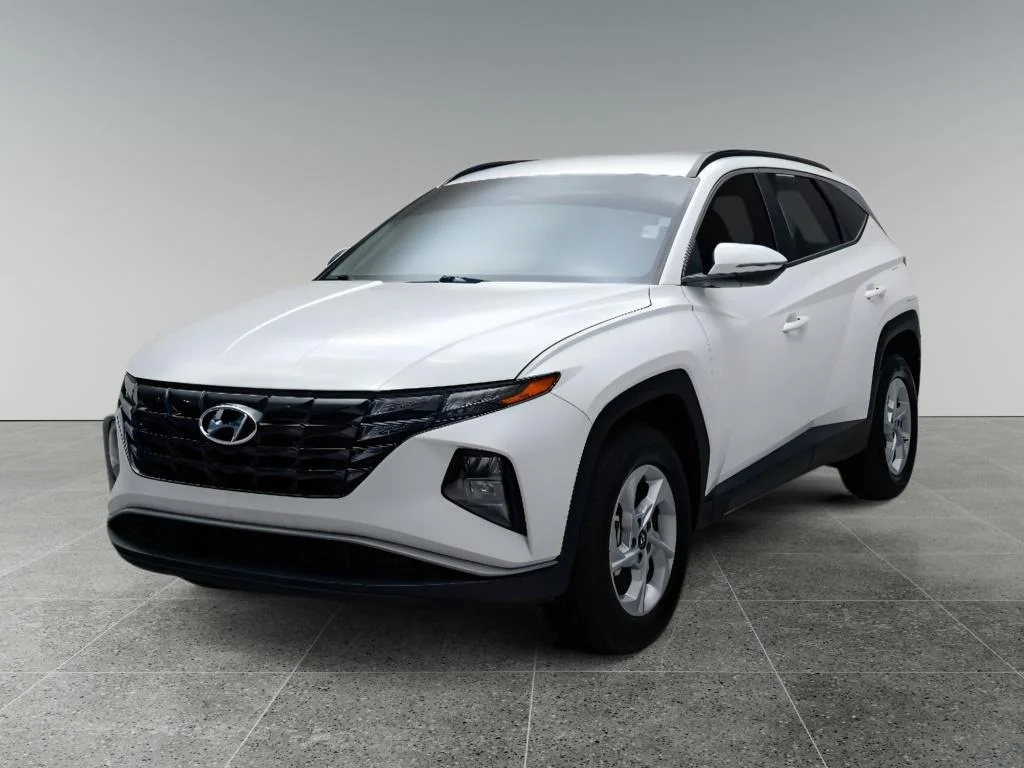 Used 2023 Serenity White Pearl Hyundai SEL image 1
