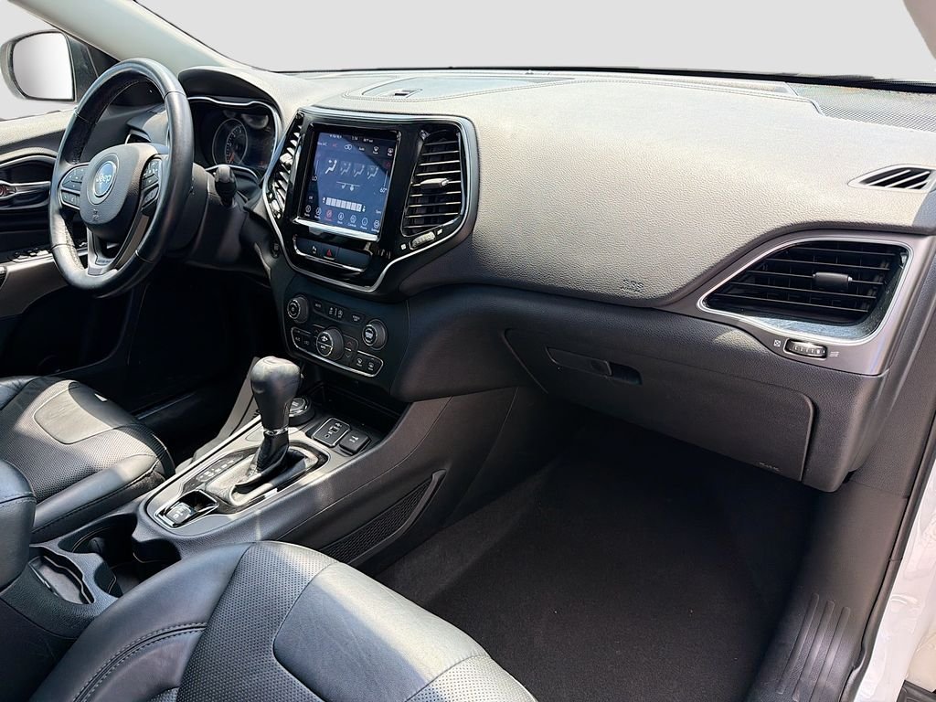 Used 2020 Bright White Clearcoat Jeep Limited image 25