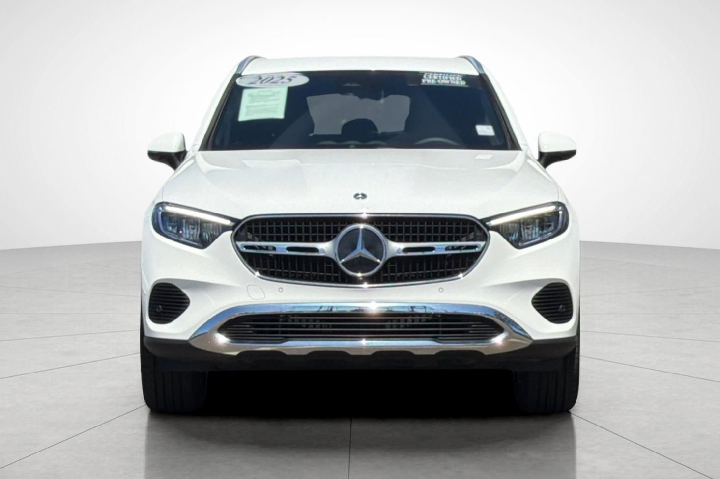 Certified Used 2025 White Mercedes-Benz GLC 300 image 6