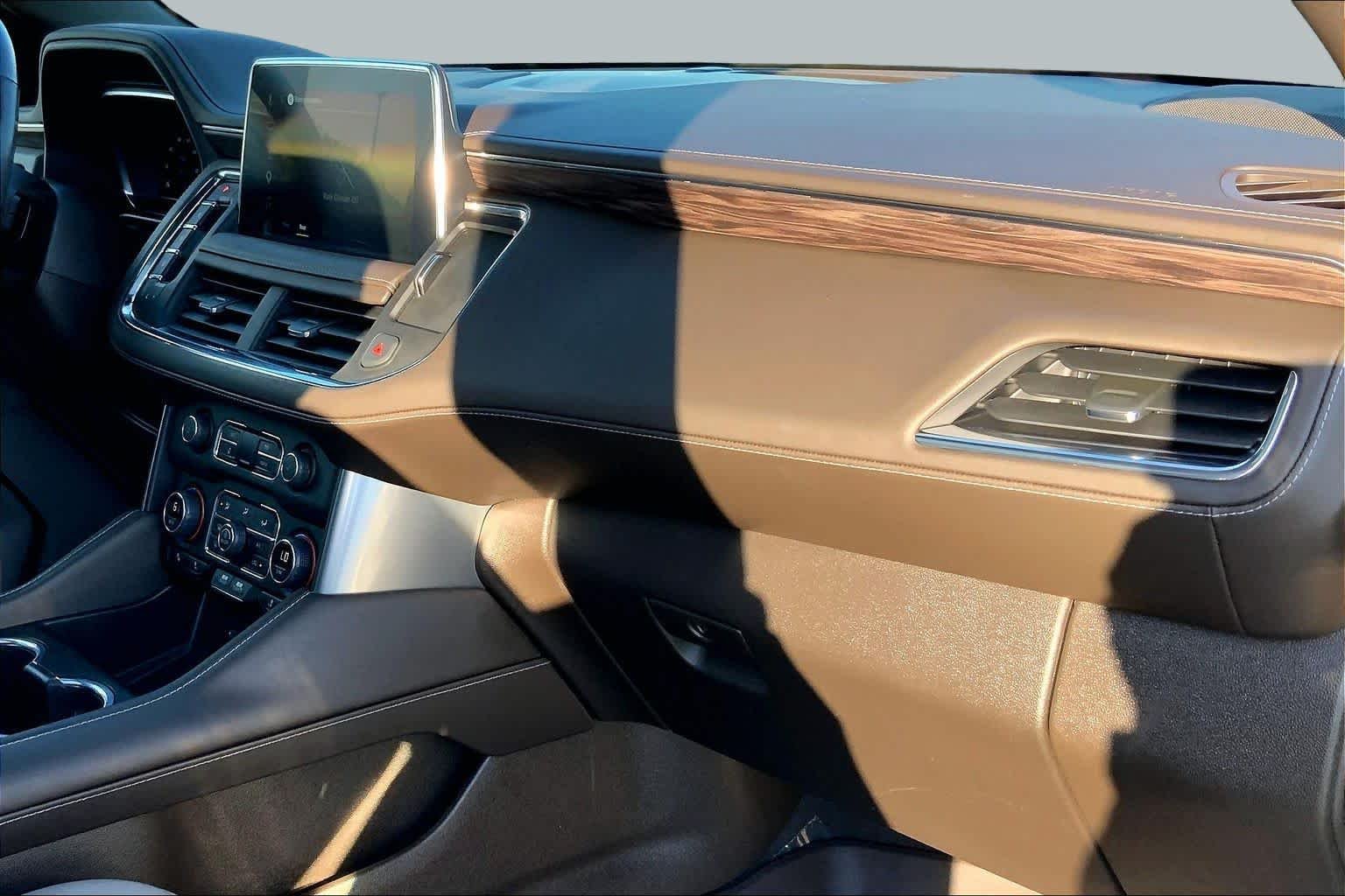 Used 2022 Satin Steel Metallic Chevrolet Z71 image 18