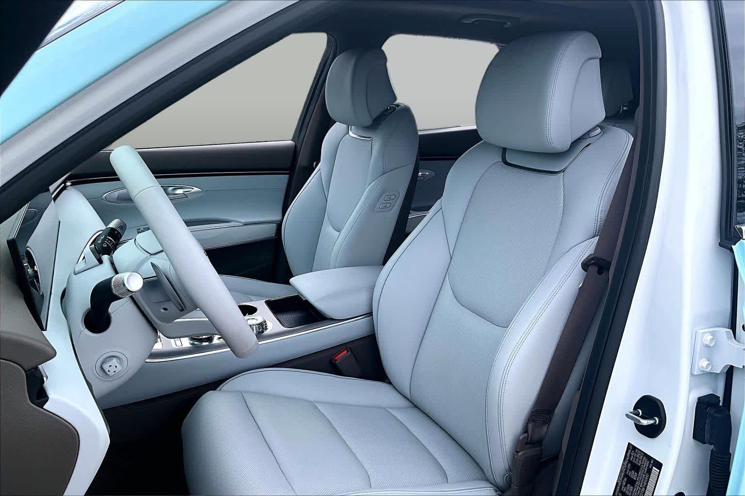Pre-Owned 2026 Genesis GV70 2.5T Advanced