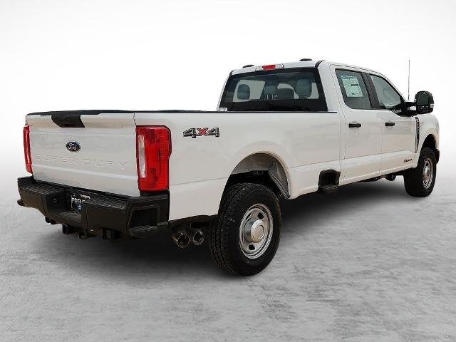 New 2026 Oxford White Ford F-350® XL image 36